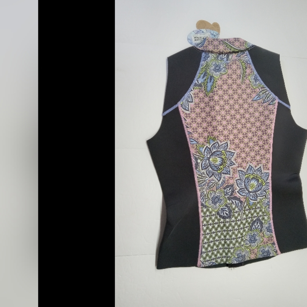 Floral Patterned Women's Swim Vest - Picture 3 of 5